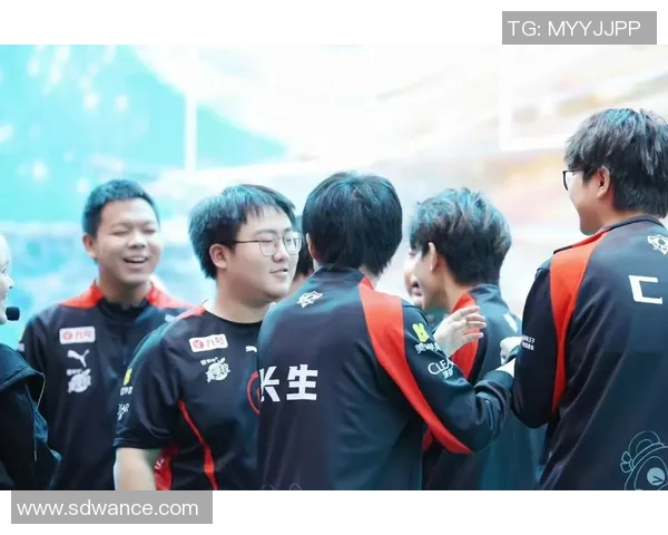 聚焦英雄联盟战队WE的技术解析与战术创新探讨